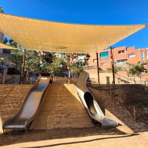 Zones d’ombra que cuiden la infància (4)