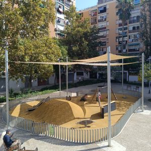 Tendals troquelats als Jardins de la Mediterrània (3)